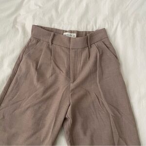 Abercrombie & Fitch Sloane Tailored Wide Leg Pant in Taupe
